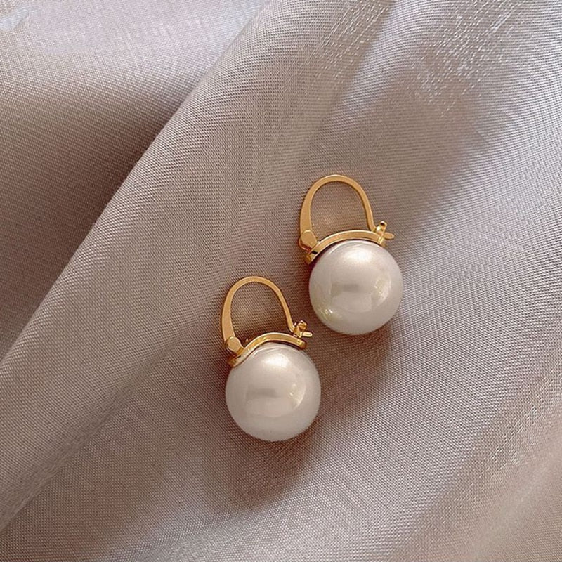 2026 New Classic Copper Alloy Smooth Metal Hoop Earrings For Woman Fashion Korean Jewelry Temperament  Daily Wear earrings